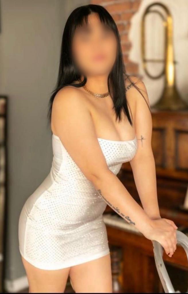 632877387: Chica busca chico en Madrid