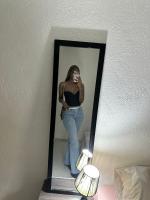 667364332: Chica busca chico en Gerona