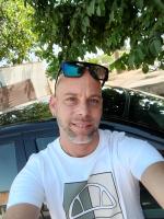 678688636: Chico busca chica en Granada