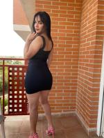 610882240: Chica busca chico en Sevilla
