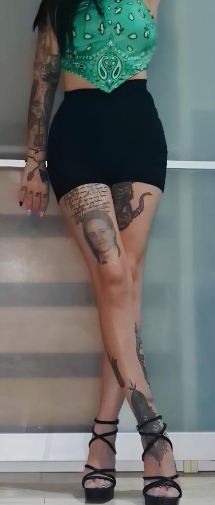 Chica busca chico en Almería: 