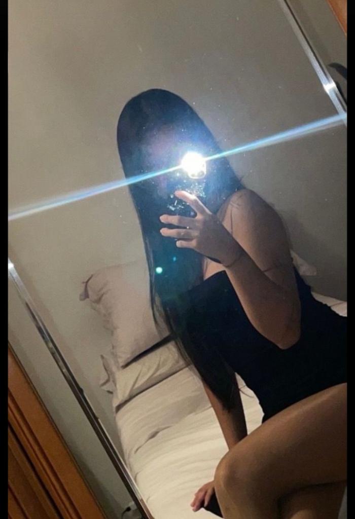 Chica busca chico en La Coruña: 