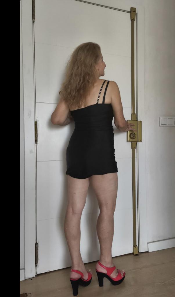 Chica busca chico en Alicante: 