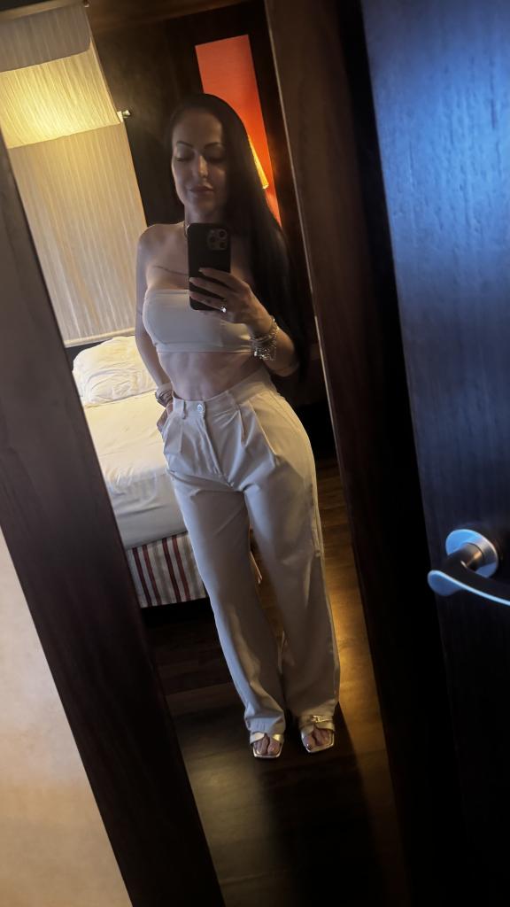 Chica busca chico en Sevilla: 