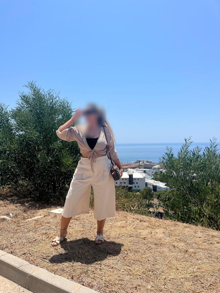 Chica busca chico en Granada: 