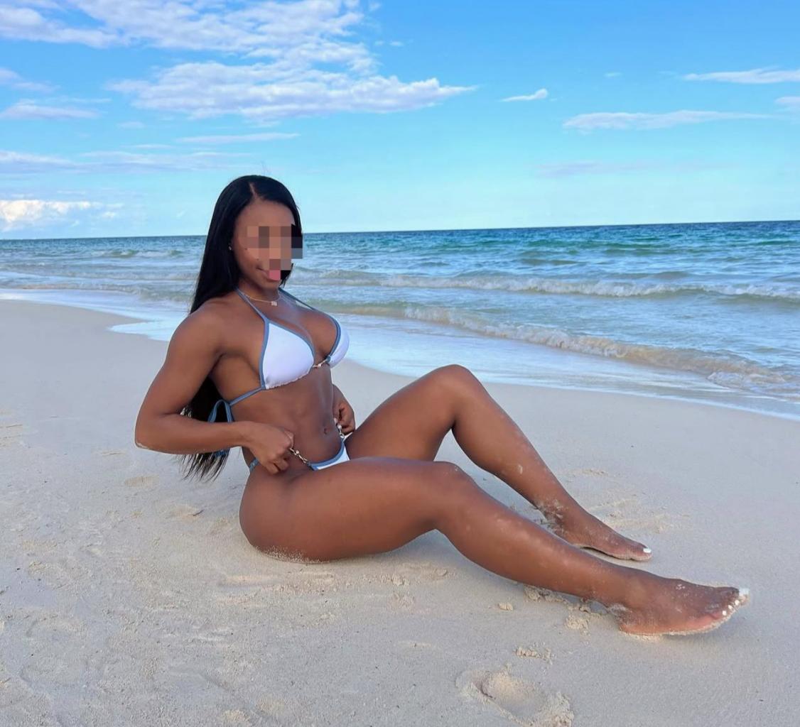 610173828: Chica busca chico en Pontevedra