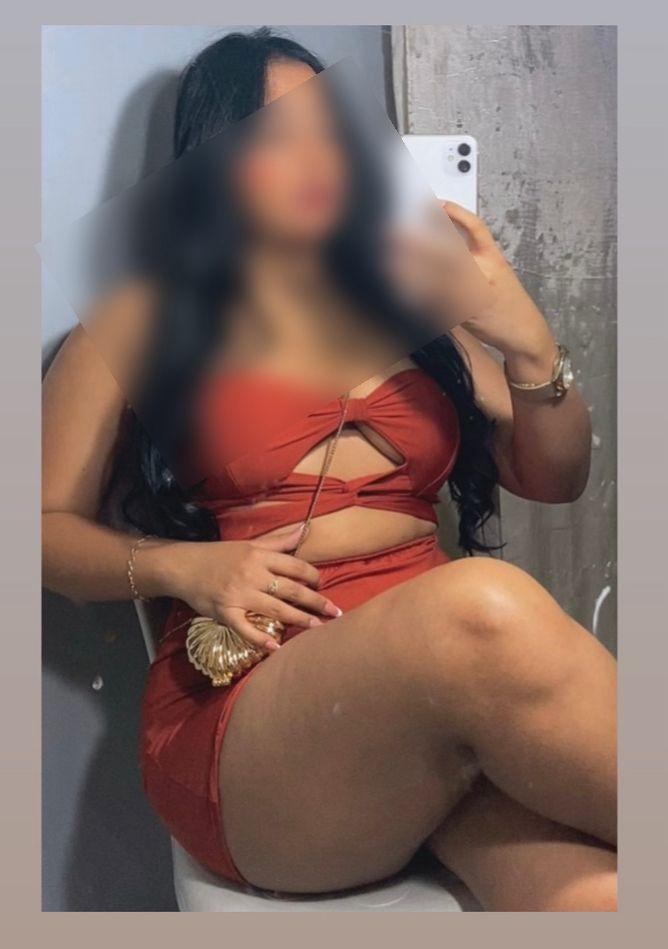 641006785: Chica busca chico en Zaragoza