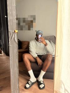 624234212: Chico busca chica en Tarragona