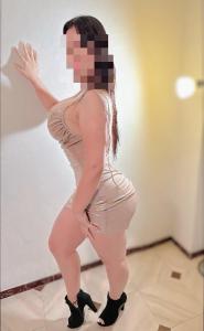 613877413: Chica busca chico en Madrid