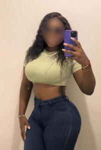 604206429: Chica busca chico en Tenerife