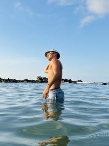 658755101: Chico busca chica en Valencia