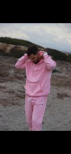 613859677: Chico busca chica en Barcelona