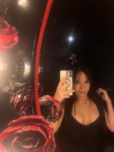 678863513: Chica busca chico en Ibiza