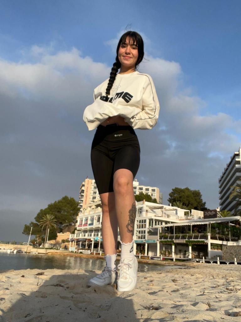 Chica busca chico en Mallorca: 