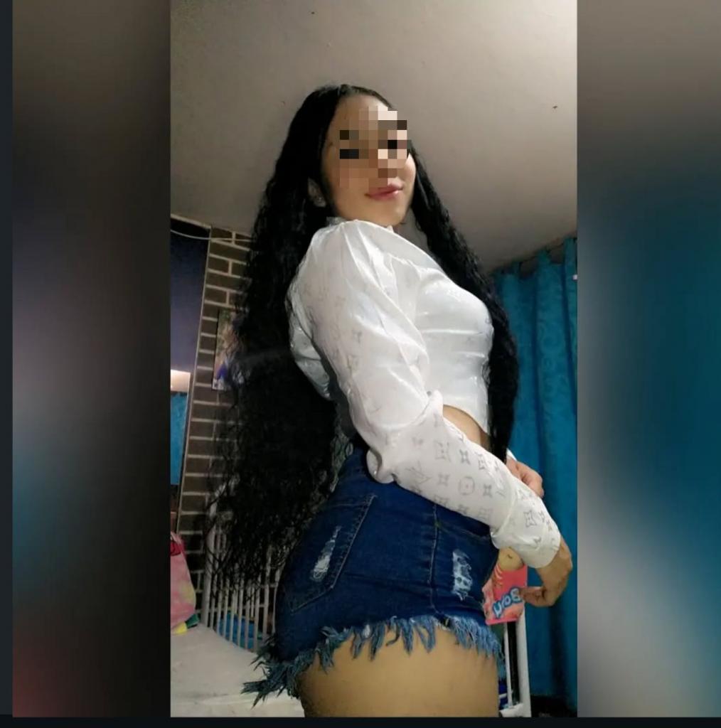 Chica busca chico en Cádiz: 