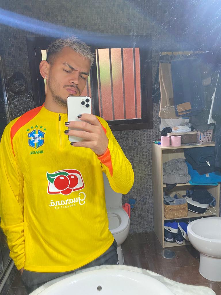 613542153: Chico busca chica en Córdoba