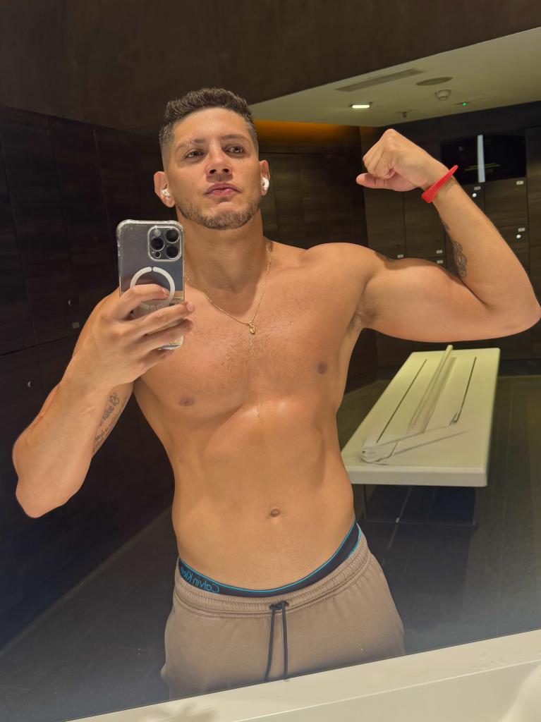 Chico busca chica en Barcelona: 