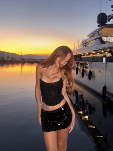 641764437: Travesti en Málaga