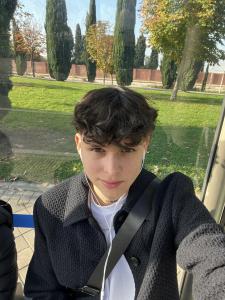 604854296: Chico busca chica en Madrid