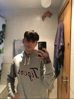 604854296: Chico busca chica en Madrid