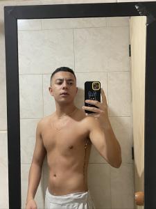 Chico busca chica en Alicante: 