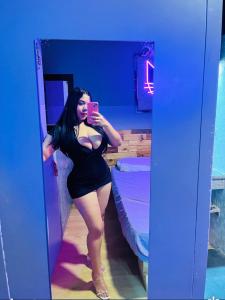 Chica busca chico en Asturias: 