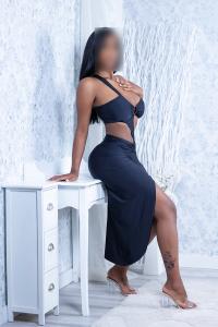 637138122: Chica busca chico en Barcelona