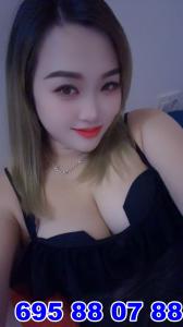 695880788: Chica busca chico en Barcelona