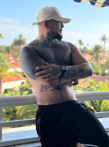 Chico busca chica en La Coruña: 