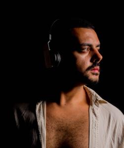 Chico busca chica en Lérida: 