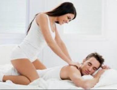 617926098: Chica busca chico en Barcelona