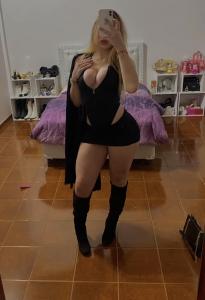 632294548: Chica busca chico en Barcelona