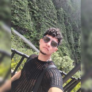 678532891: Chico busca chica en Zaragoza