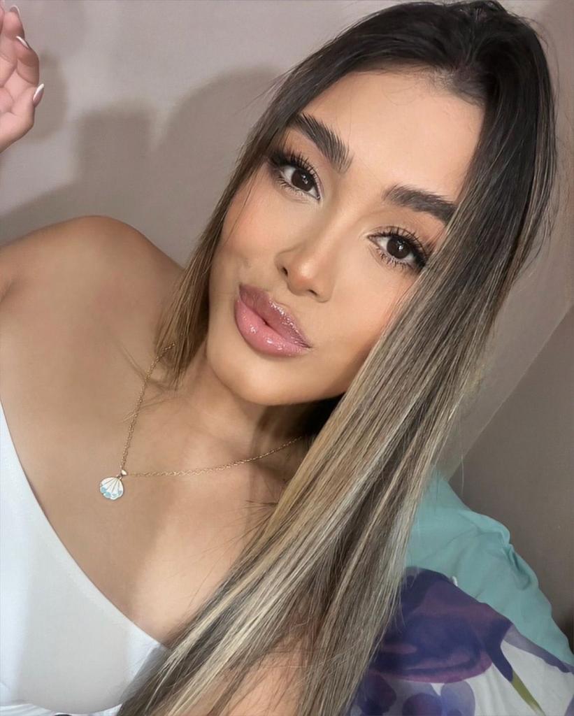 Chica busca chico en Cádiz: 