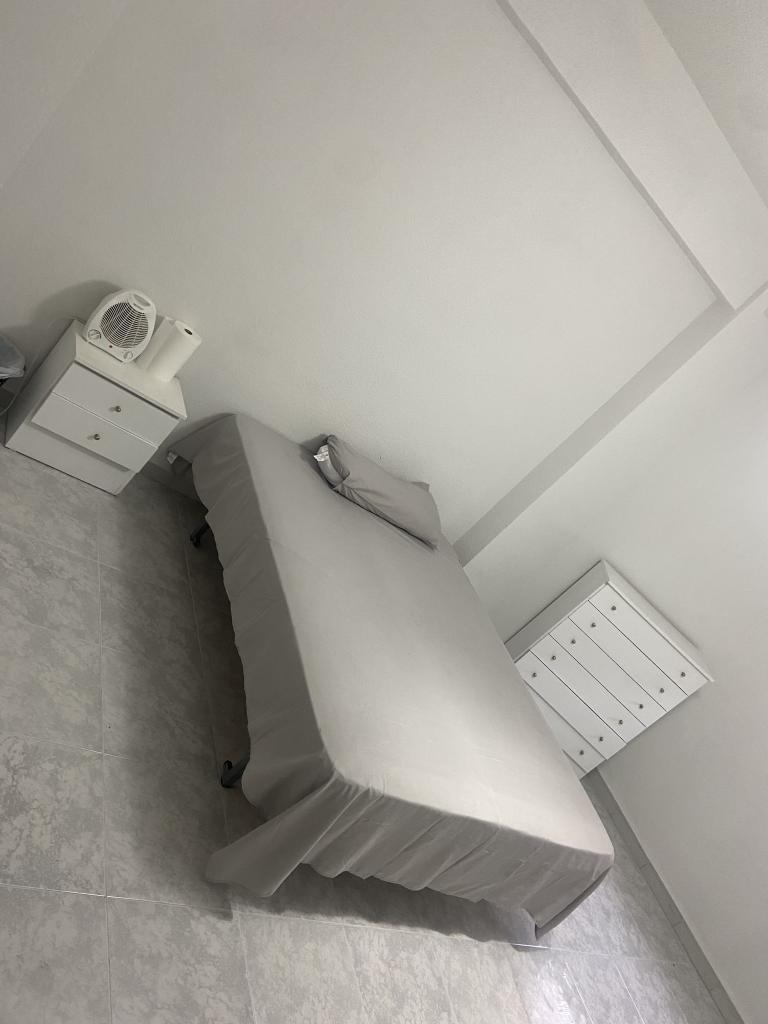 Chica busca chico en Ciudad Real: Chica busca chico