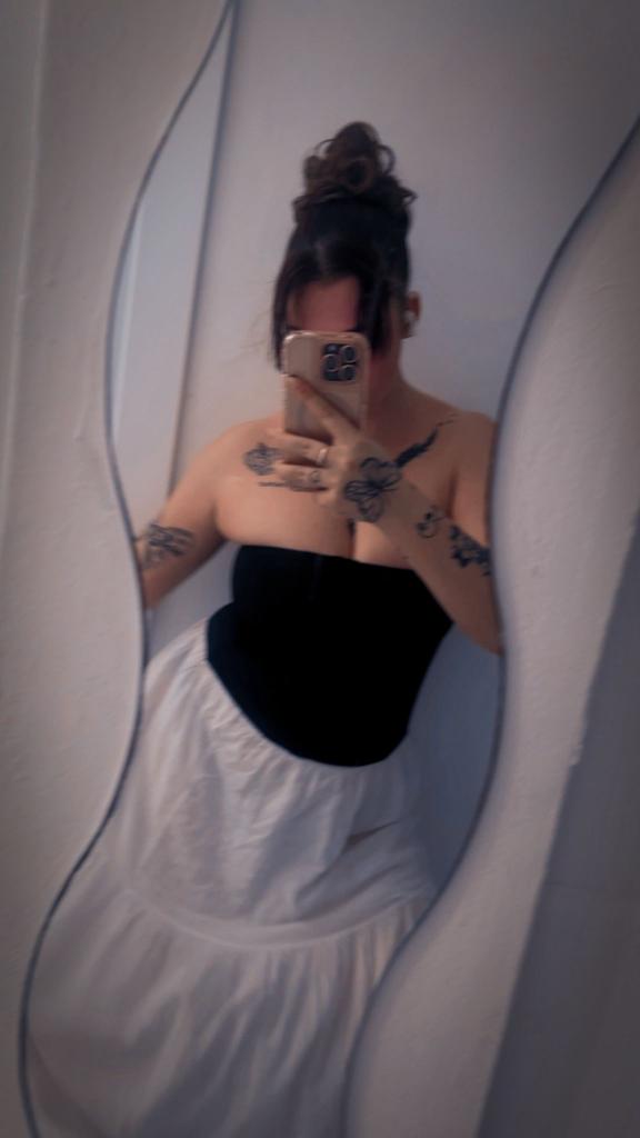 614957437: Chica busca chico en Valencia