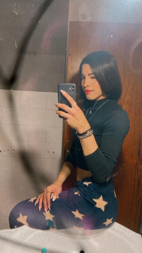 696751271: Chica busca chico en Las Palmas