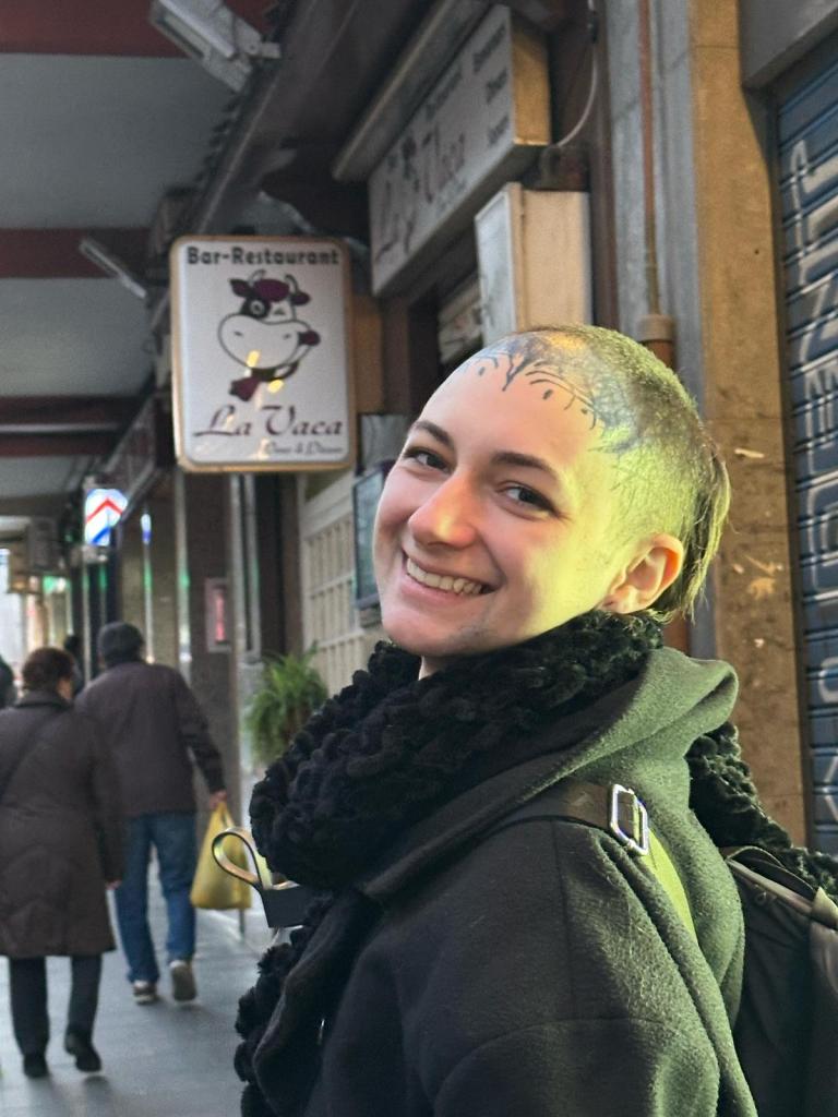 Chica busca chico en Barcelona: 