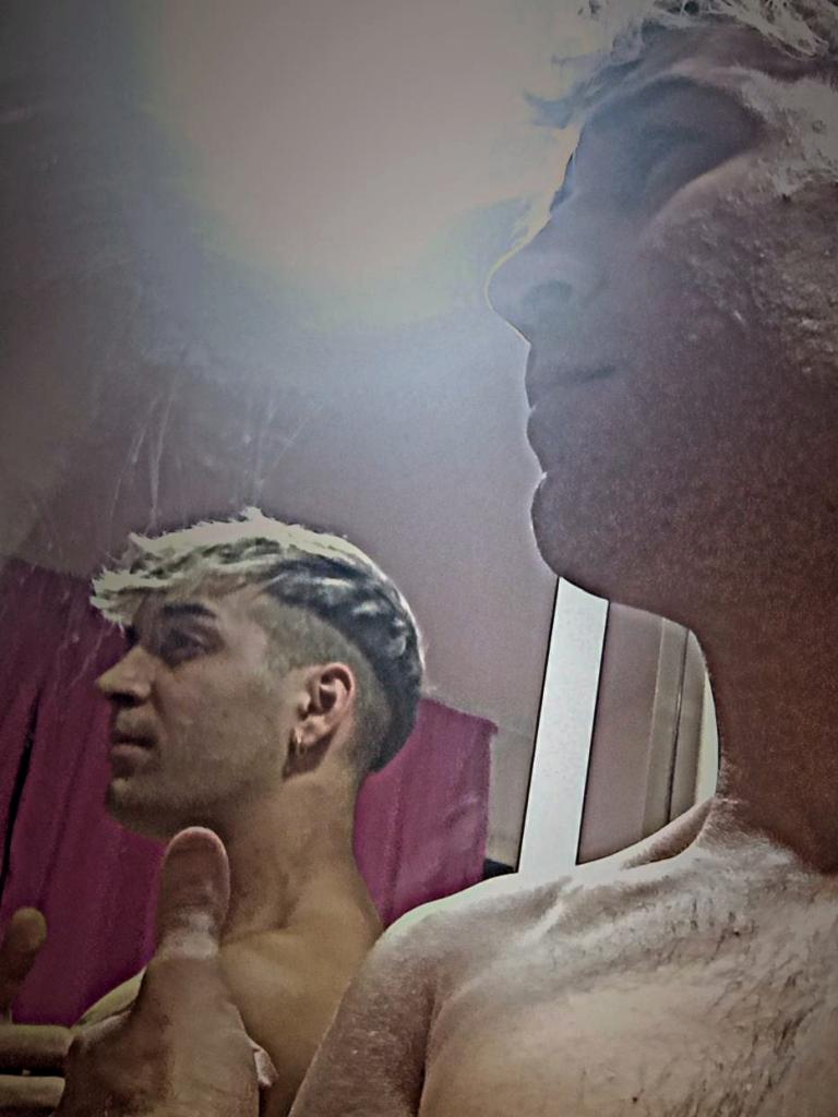 Chico busca chica en Almería: 