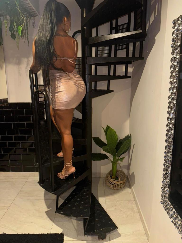 Chica busca chico en Valencia: 