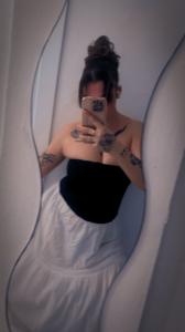 614957437: Chica busca chico en Valencia