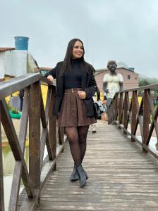 614374759: Chica busca chico en Valencia