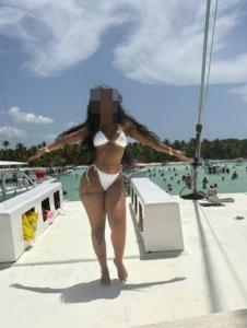 672807984: Chica busca chico en León