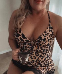 603937618: Chica busca chico en Jaén