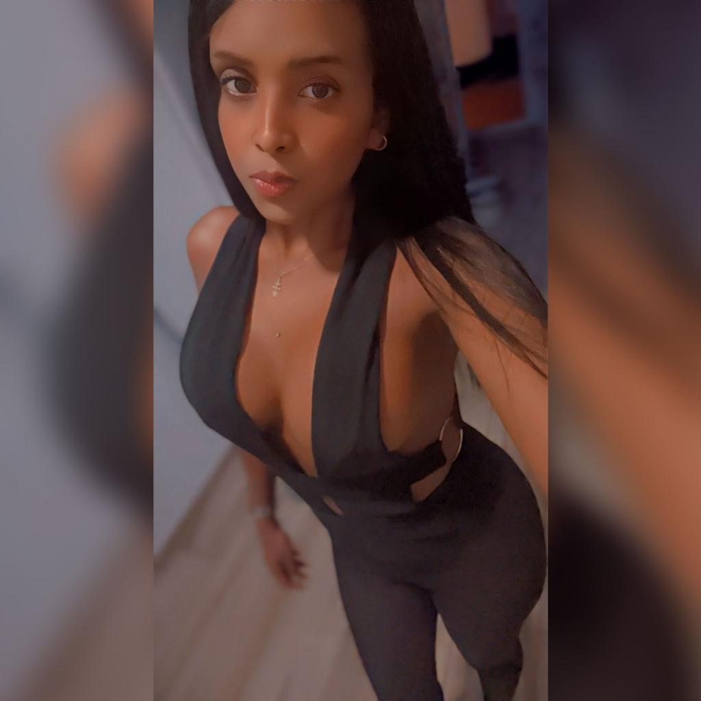 642427148: Chica busca chico en Madrid