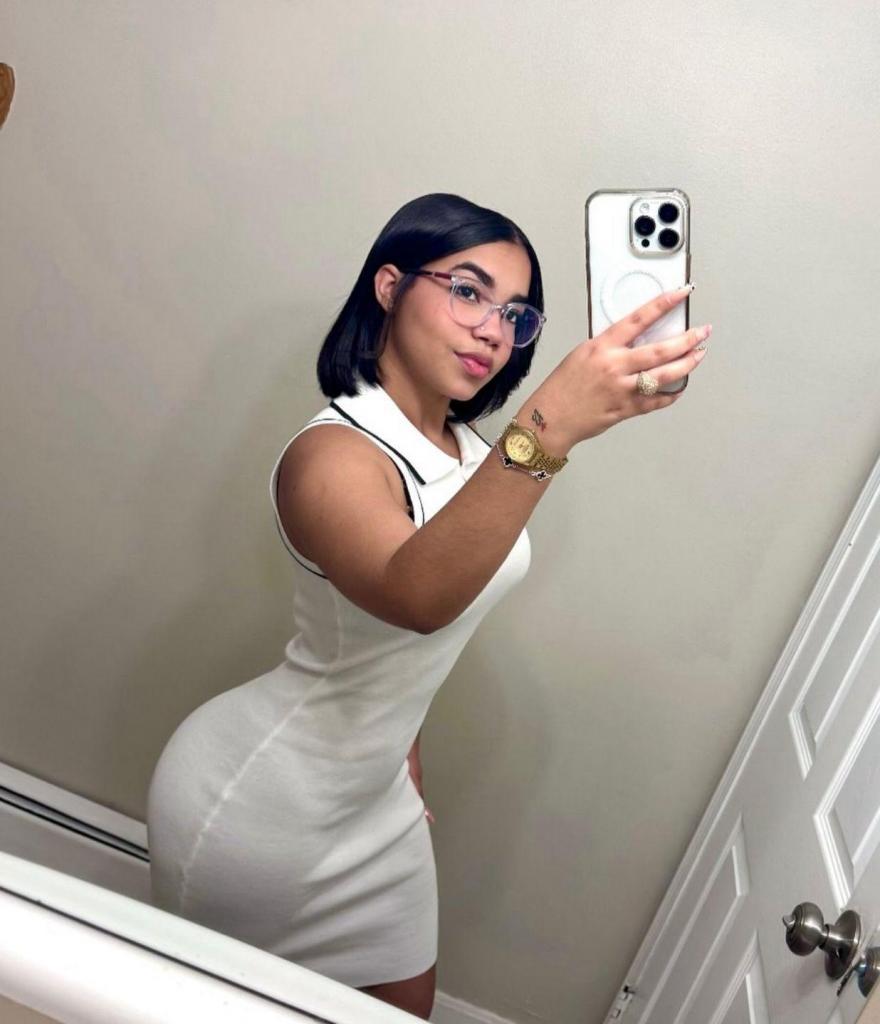 Chica busca chico en Granada: 