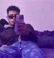 614559719: Chico busca chica en Barcelona