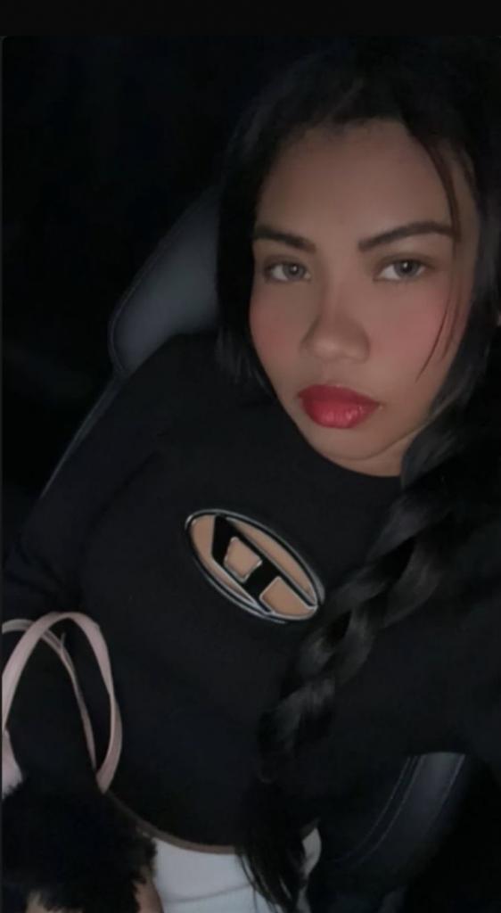 Chica busca chico en Almería: 