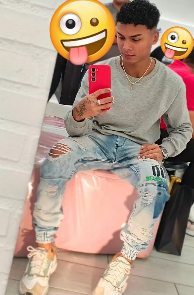 675561254: Chico busca chica en Tenerife