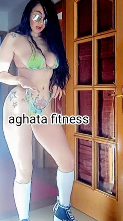 641435133: Chica busca chico en Cantabria